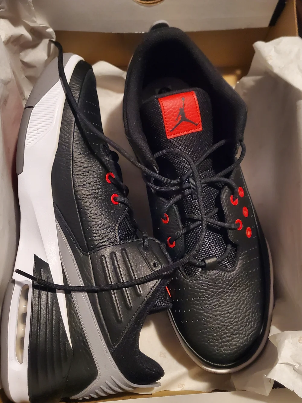 Jordan AURA MAX 5